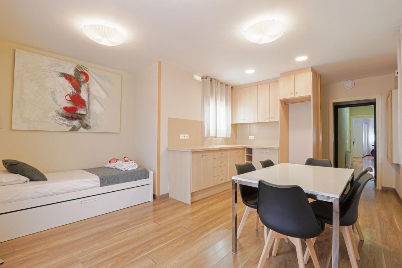 Apartamento Alcam Laforja Barcelona Exterior foto